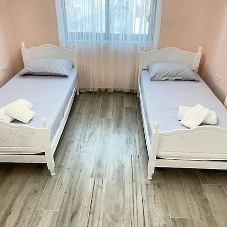 Apartment Mela *